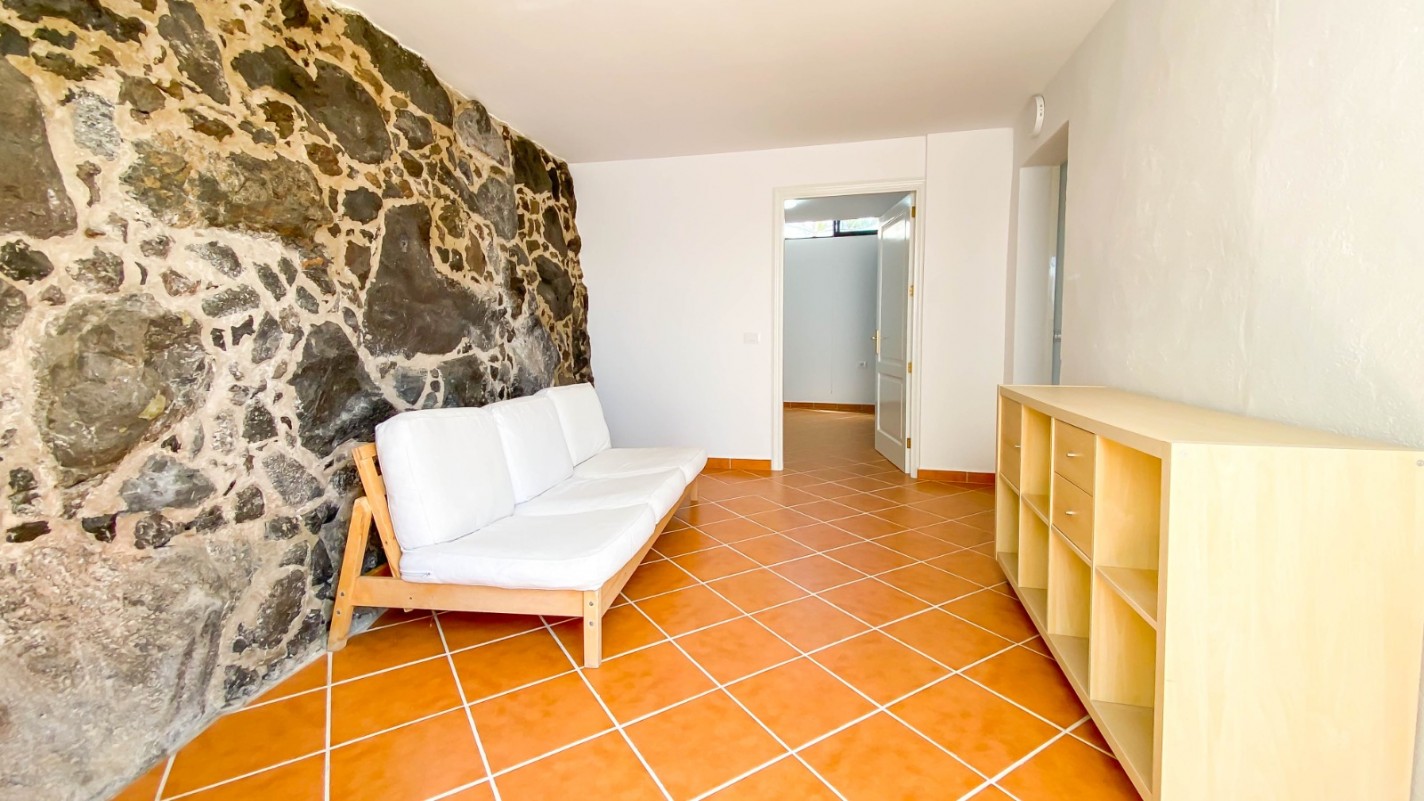 - Puerto Del Carmen - Roper Properties