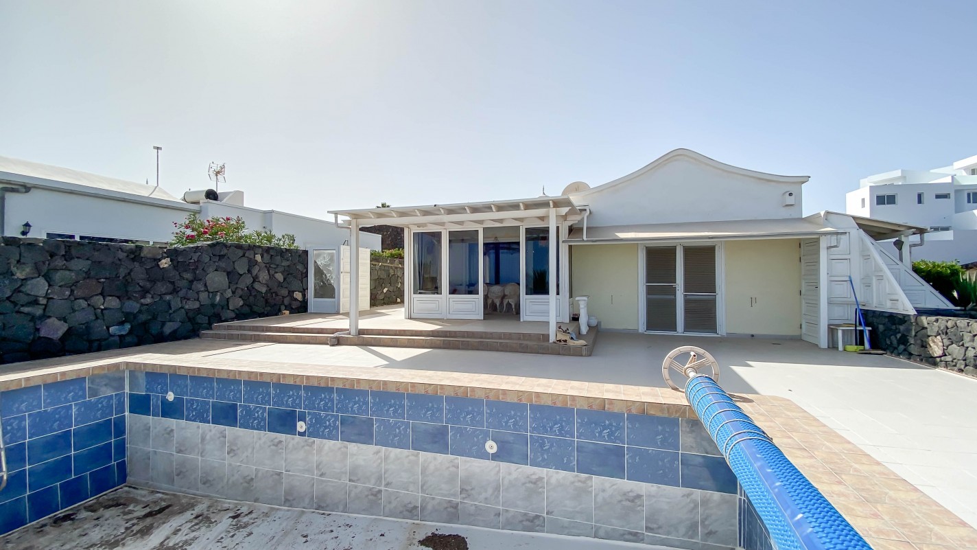 - Tias - Roper Properties