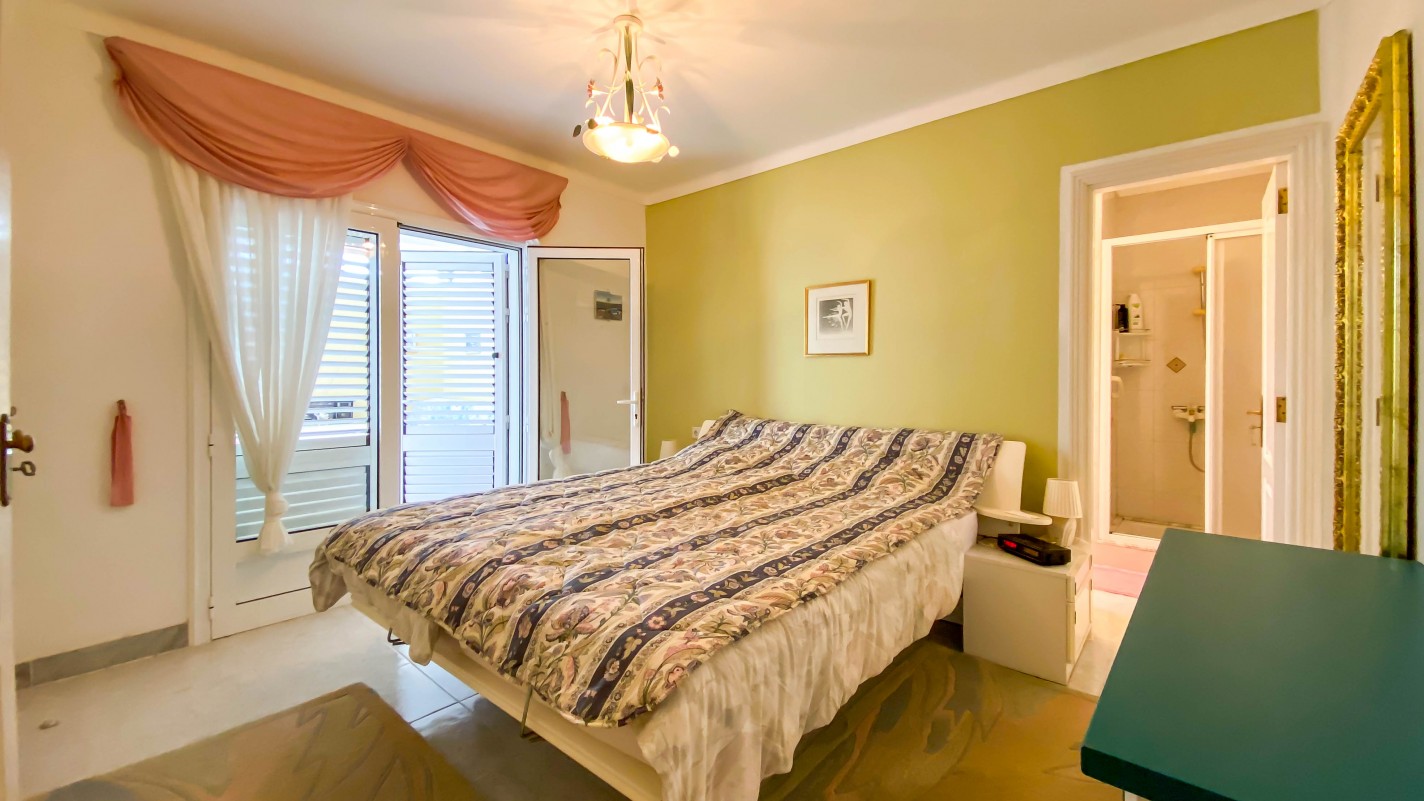 - Tias - Roper Properties