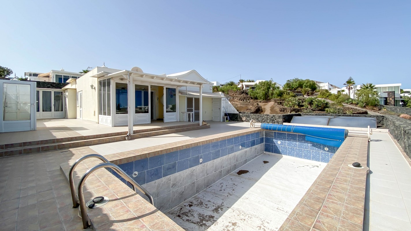 - Tias - Roper Properties