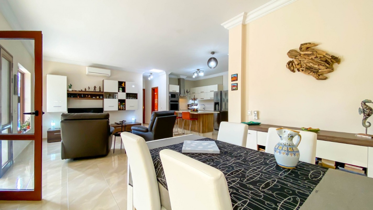 Residencial Vista Marina - Playa Blanca - Roper Properties