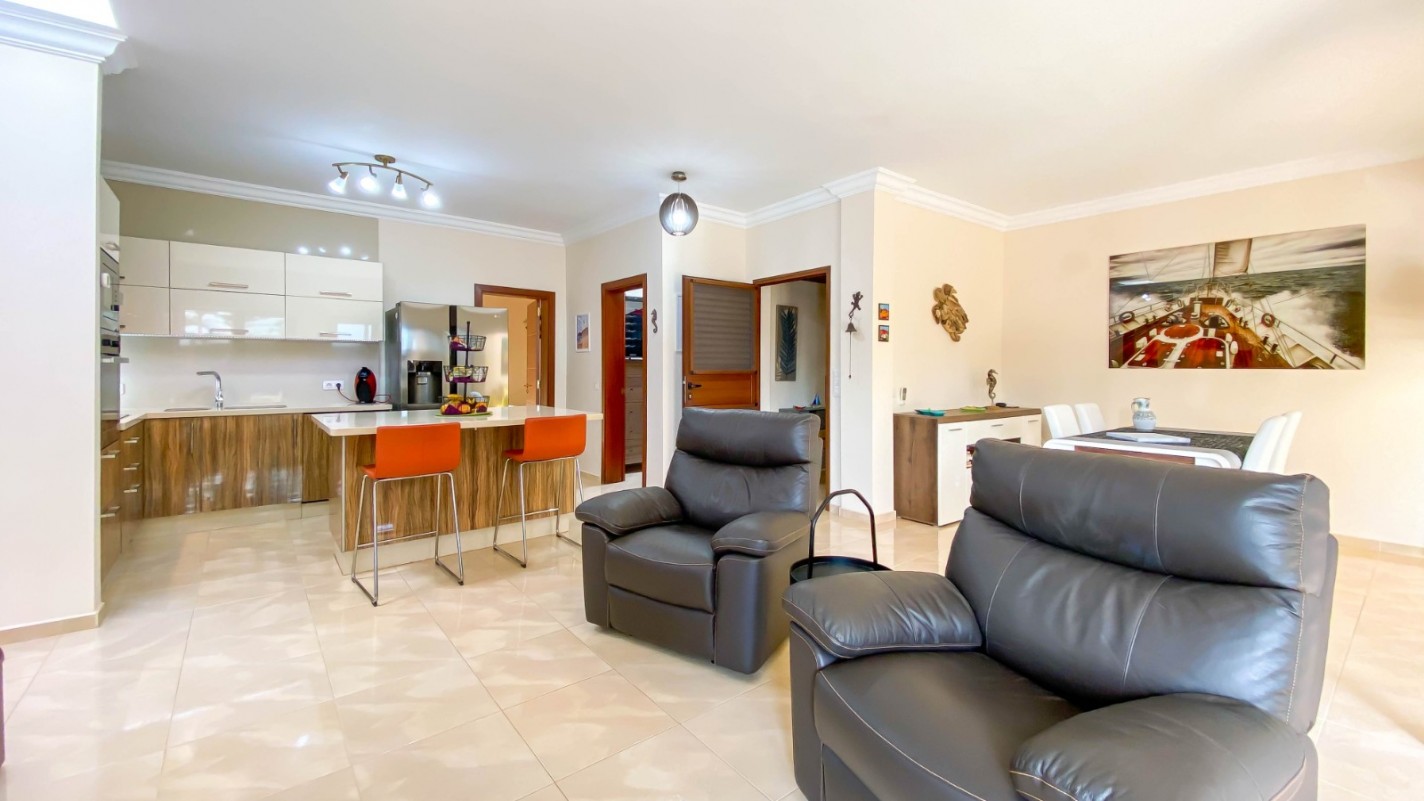 Residencial Vista Marina - Playa Blanca - Roper Properties
