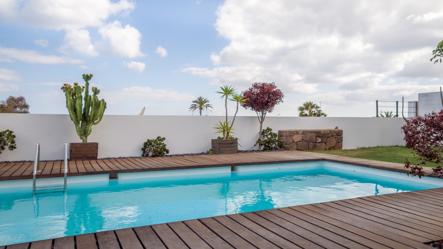 - Puerto Del Carmen - Roper Properties
