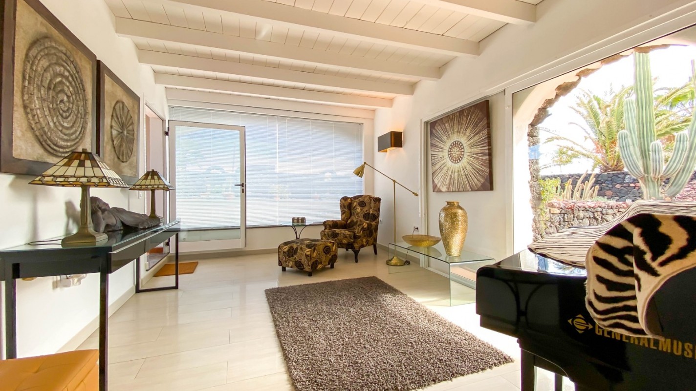 - Macher - Roper Properties