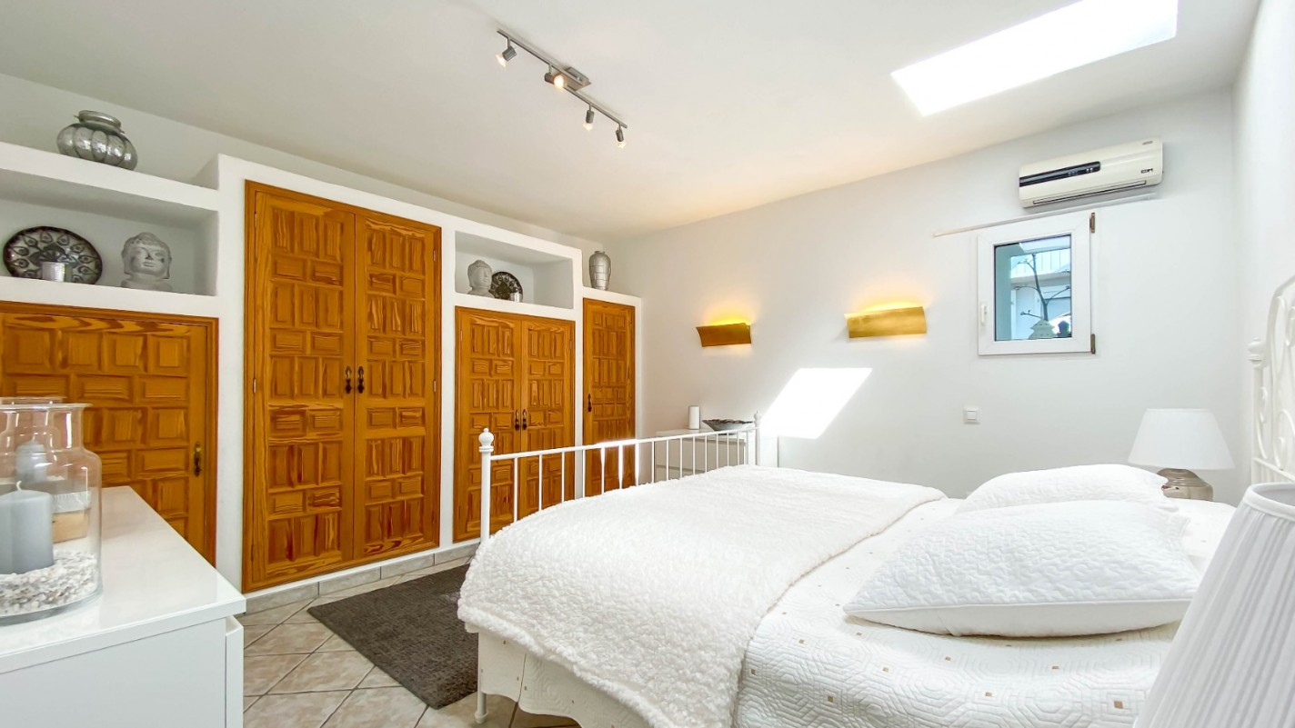 - Macher - Roper Properties