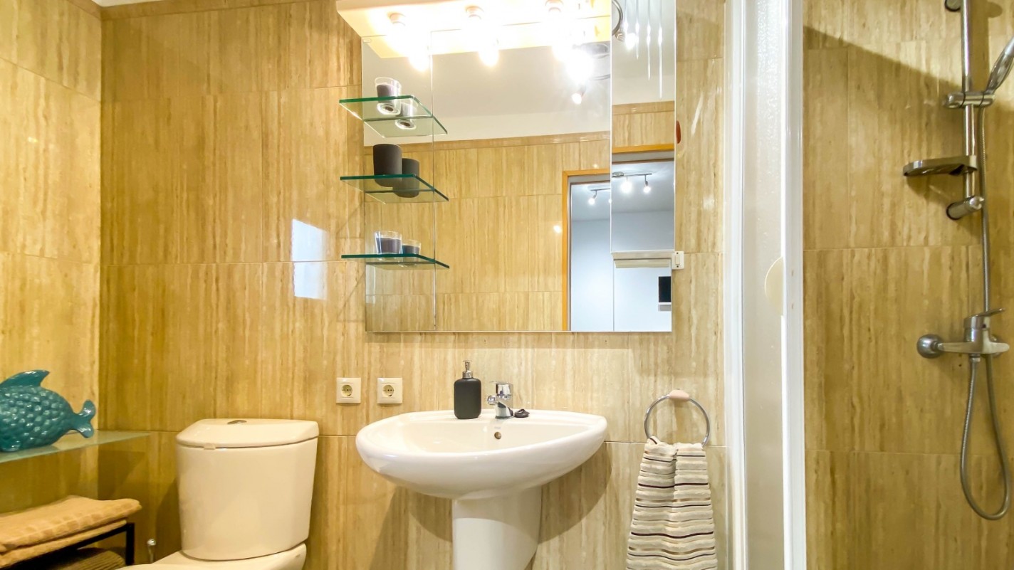 - Macher - Roper Properties