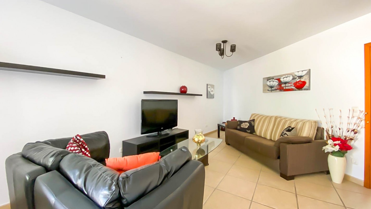 - Tias - Roper Properties