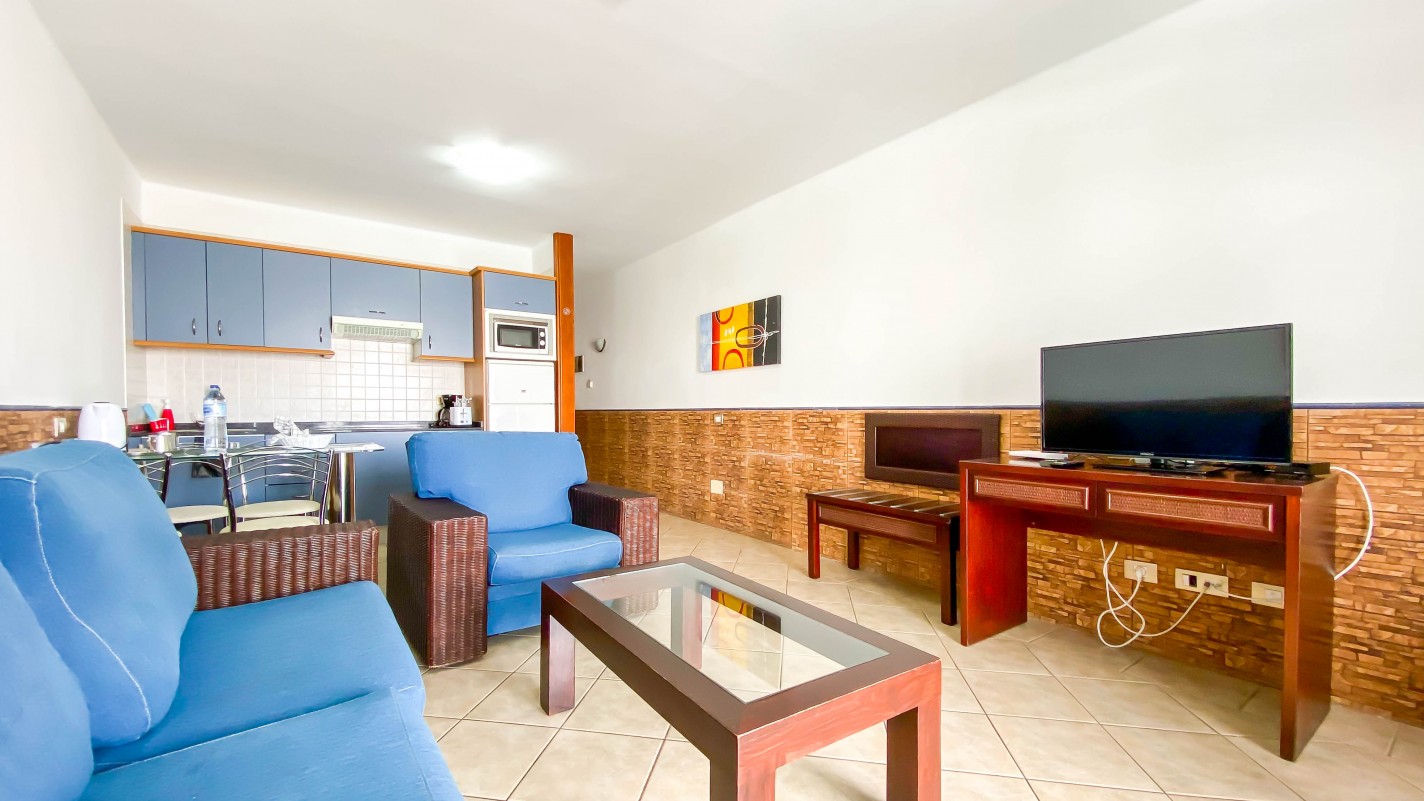 Isla de Lobos - Puerto Del Carmen - Roper Properties