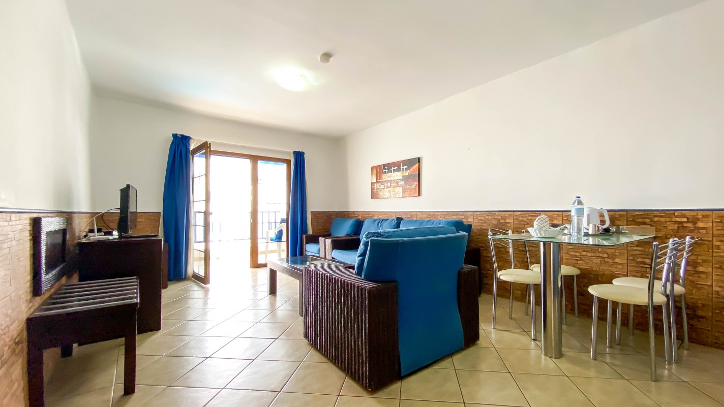 Isla de Lobos - Puerto Del Carmen - Roper Properties