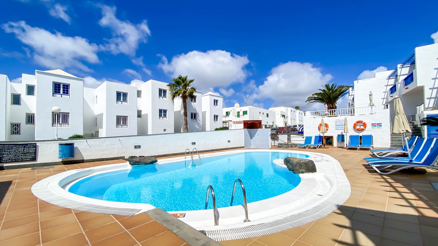 Isla de Lobos - Puerto Del Carmen - Roper Properties