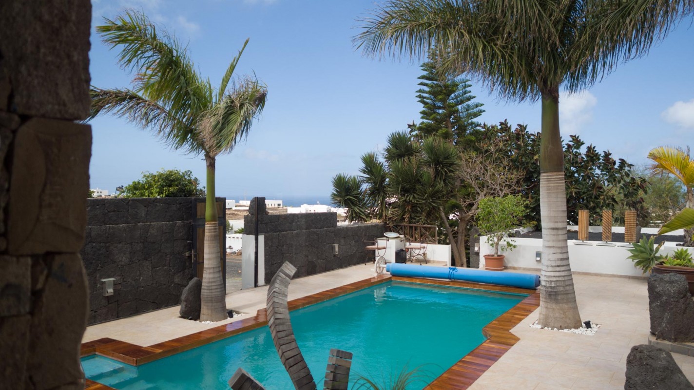 - Las Breñas - Roper Properties