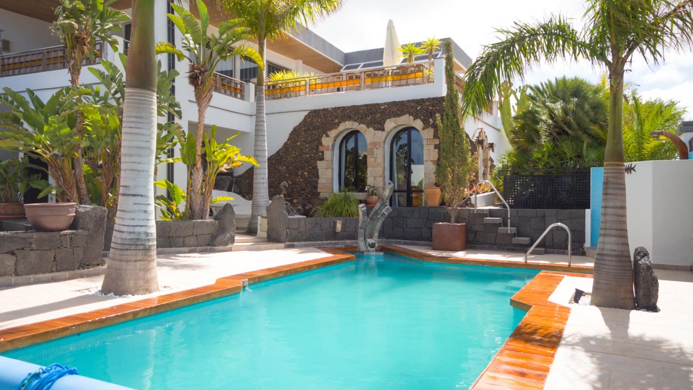 - Las Breñas - Roper Properties