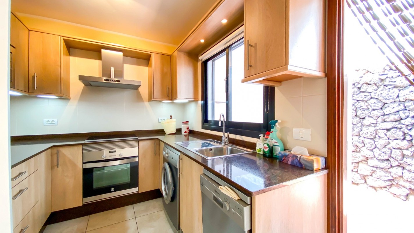 - Puerto Del Carmen - Roper Properties