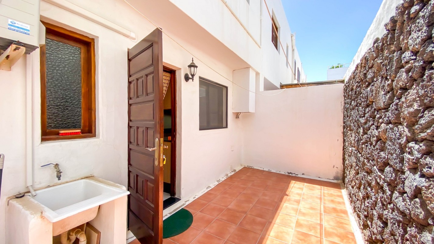 - Puerto Del Carmen - Roper Properties