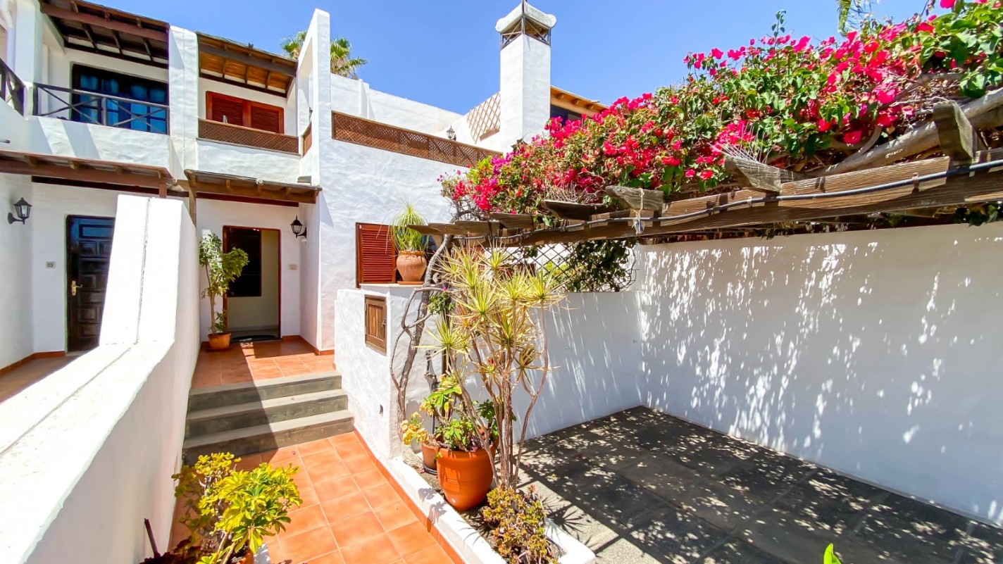 - Puerto Del Carmen - Roper Properties