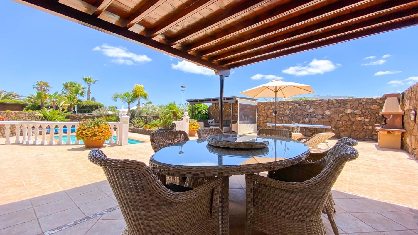 - Puerto Del Carmen - Roper Properties
