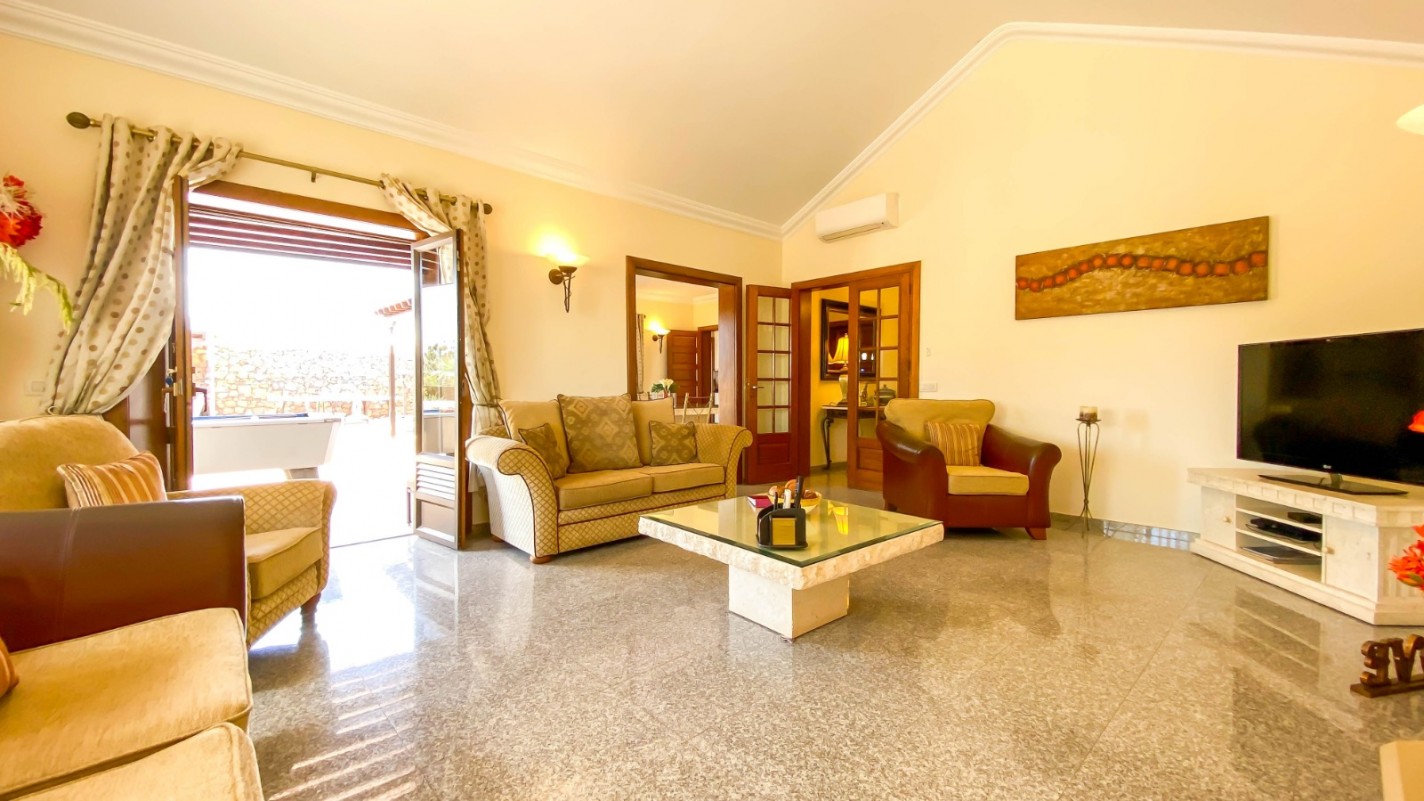 - Puerto Del Carmen - Roper Properties