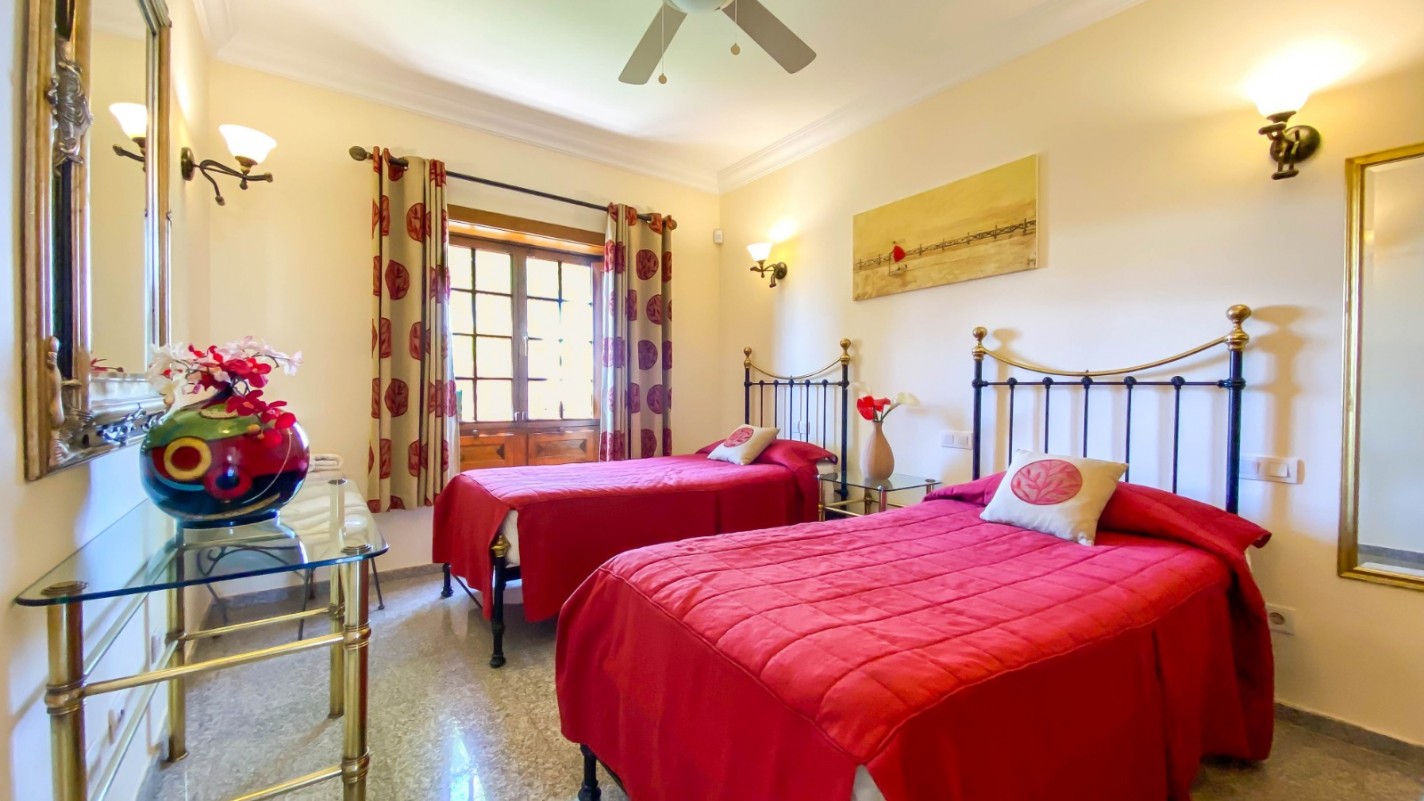 - Puerto Del Carmen - Roper Properties