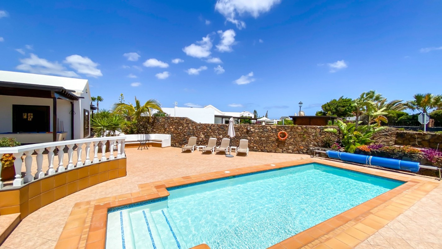 - Puerto Del Carmen - Roper Properties
