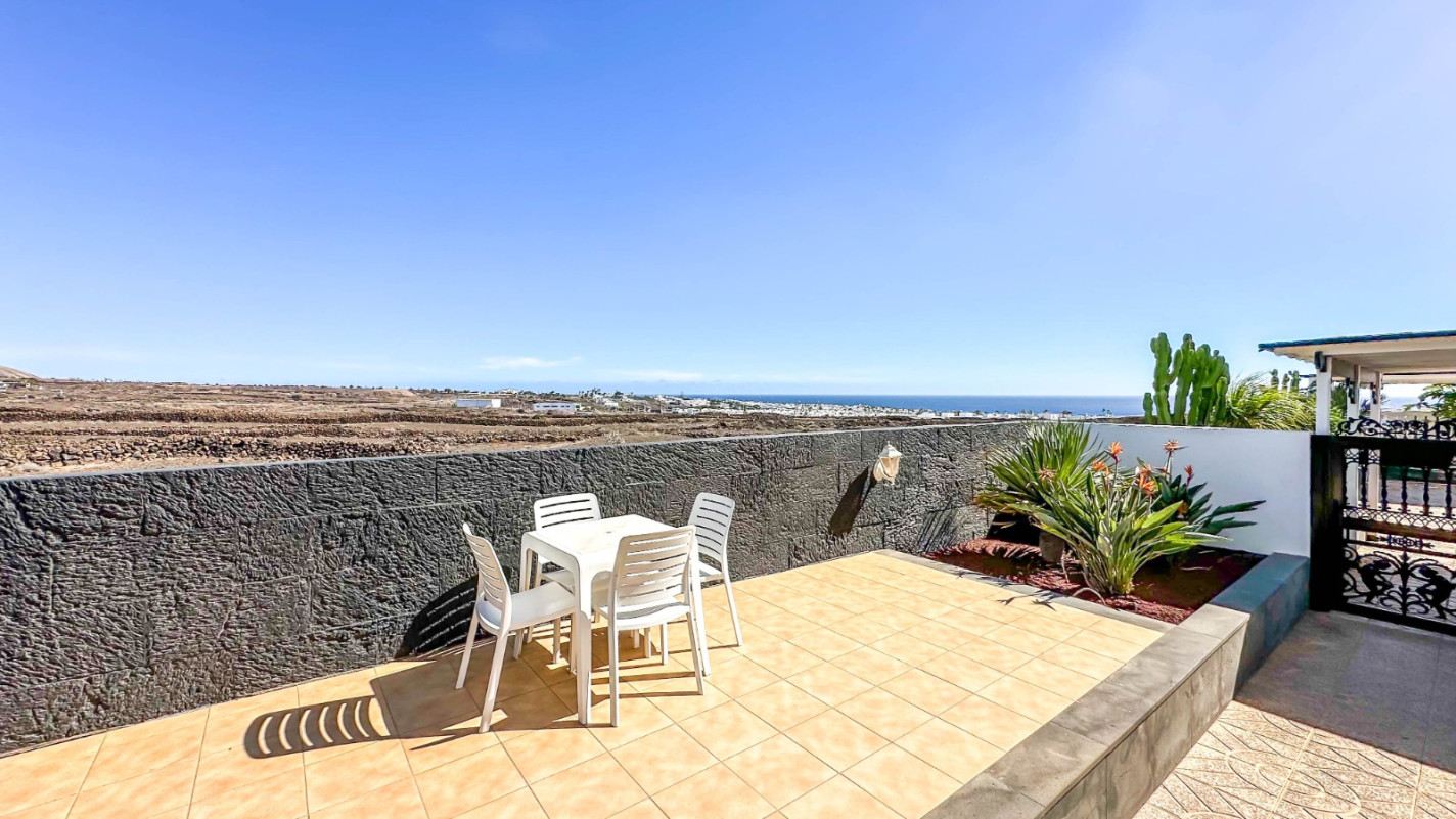 - Puerto Del Carmen - Roper Properties