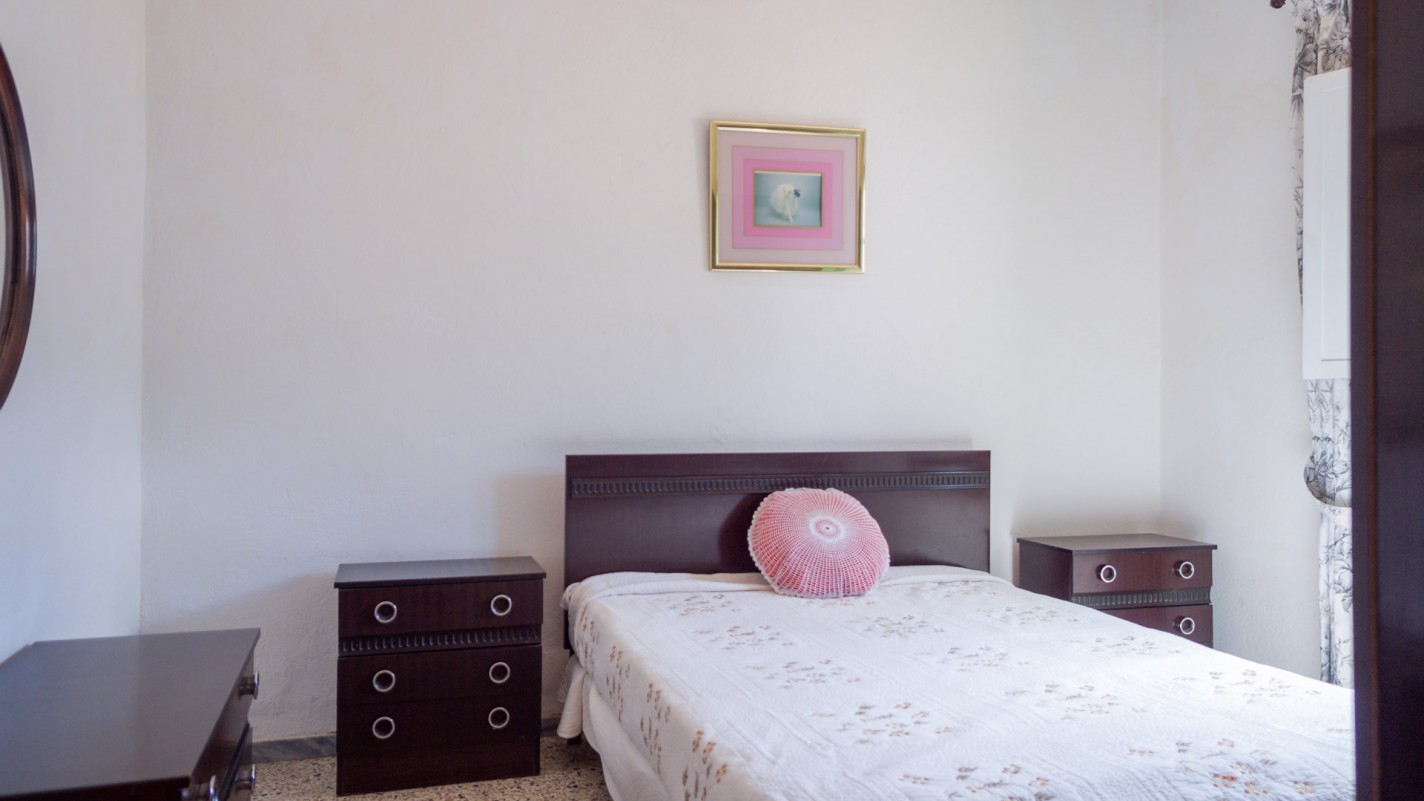 - Yaiza - Roper Properties