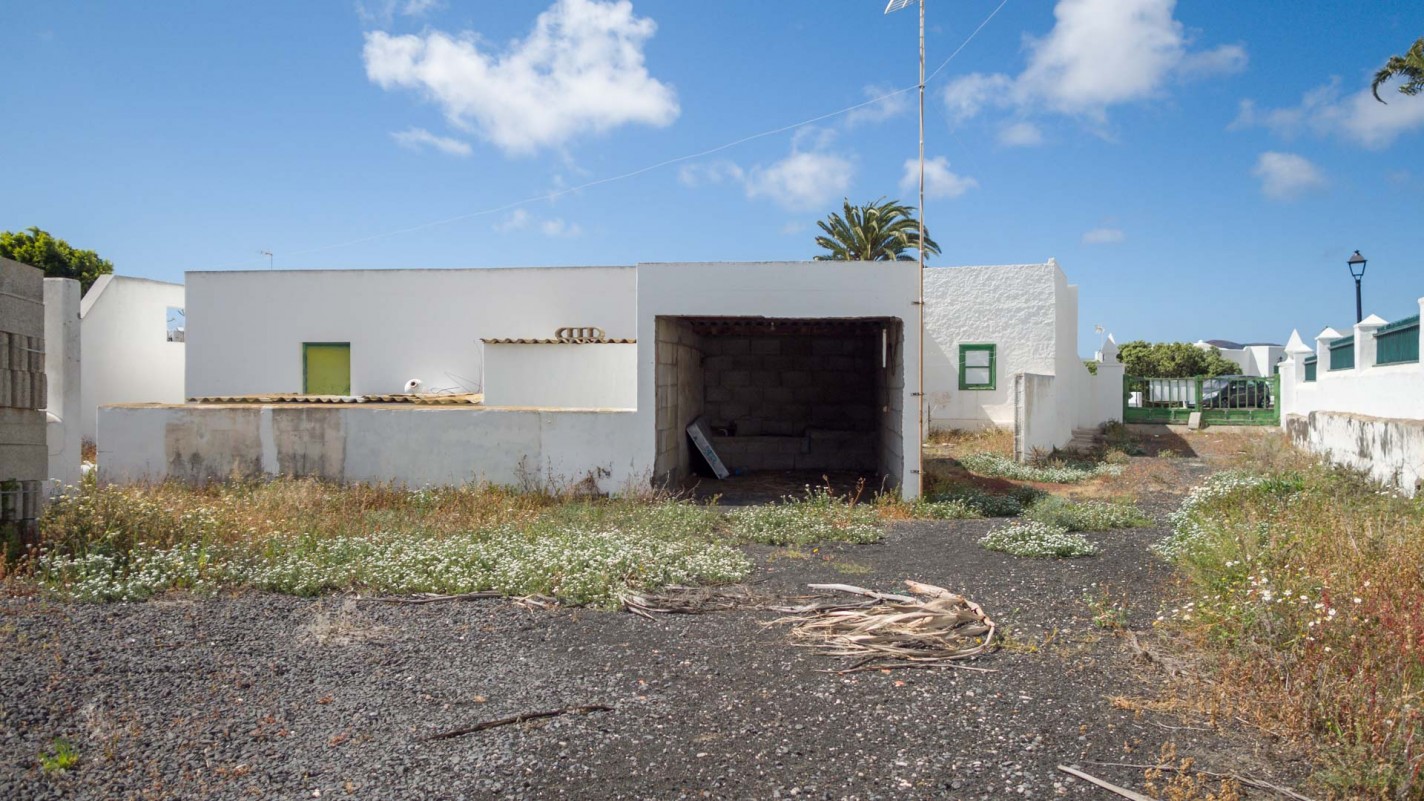 - Yaiza - Roper Properties