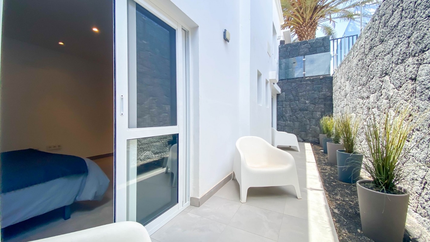 - Puerto Del Carmen - Roper Properties