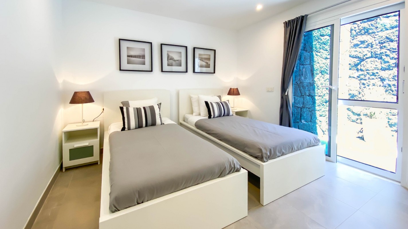 - Puerto Del Carmen - Roper Properties