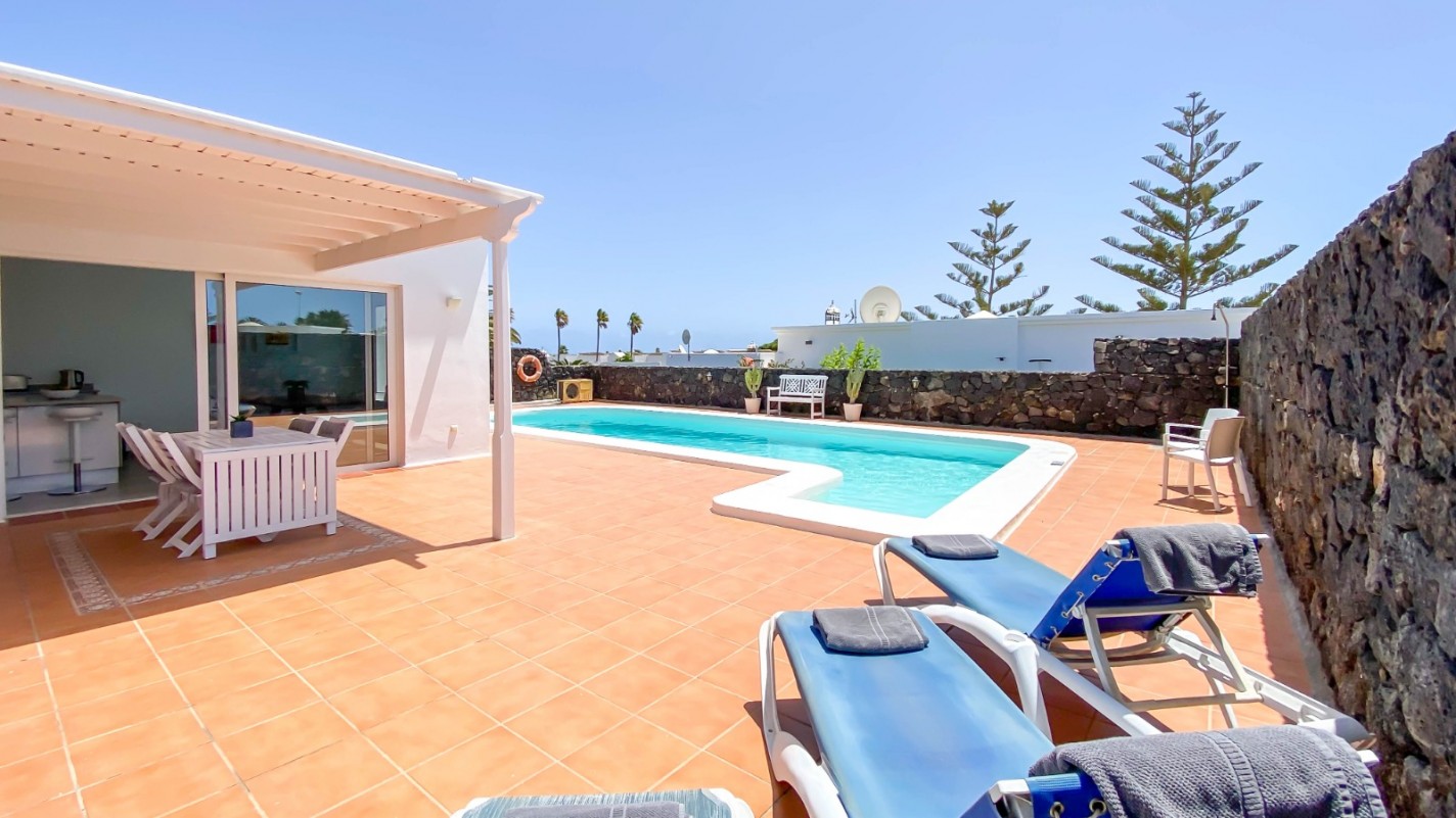 - Puerto Del Carmen - Roper Properties