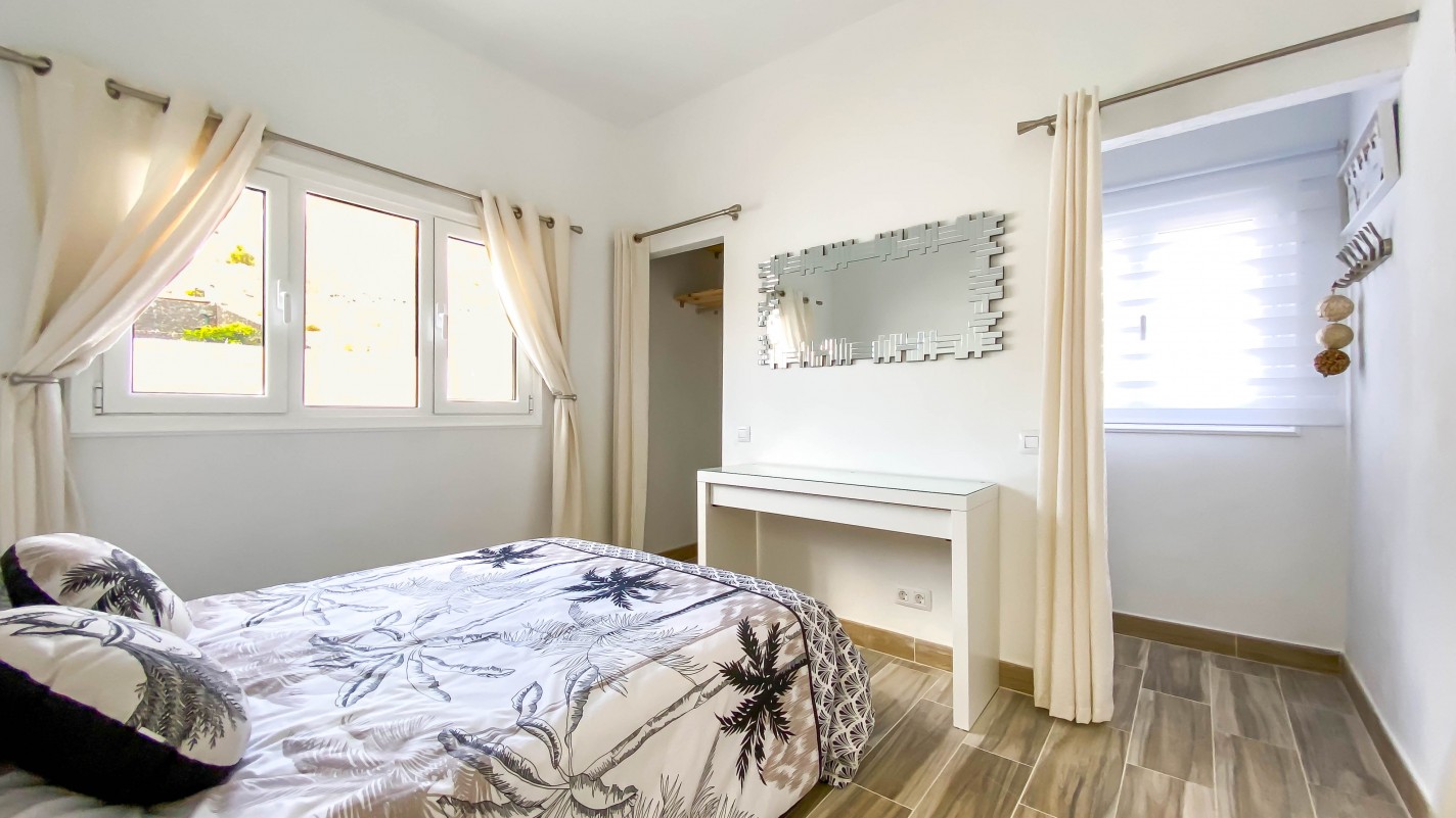 - Macher - Roper Properties