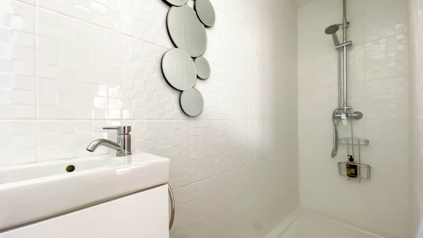 - Macher - Roper Properties