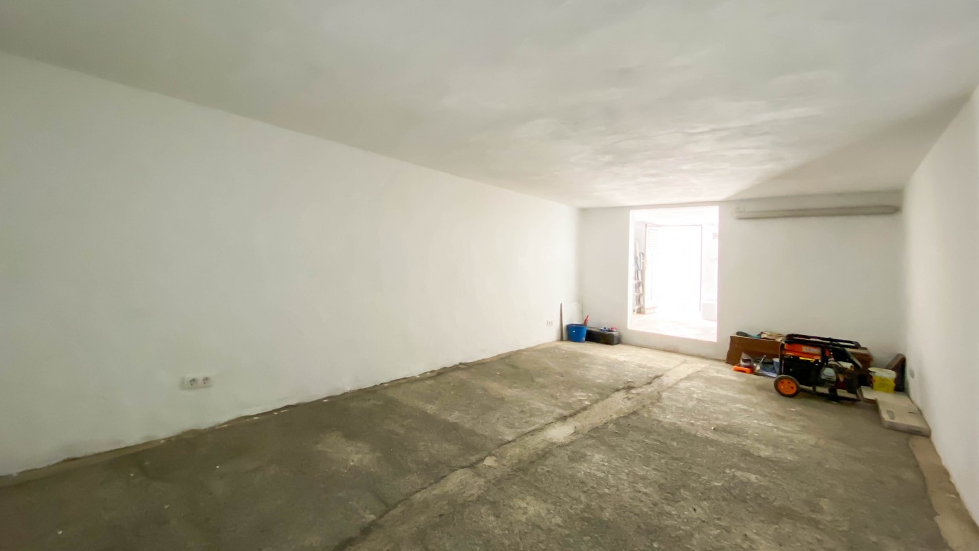 - Macher - Roper Properties