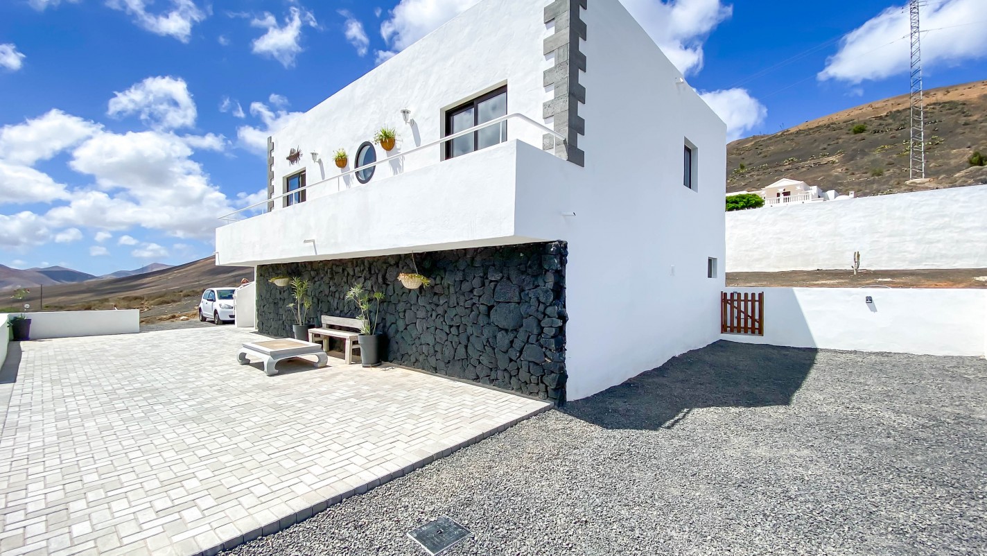 - Macher - Roper Properties