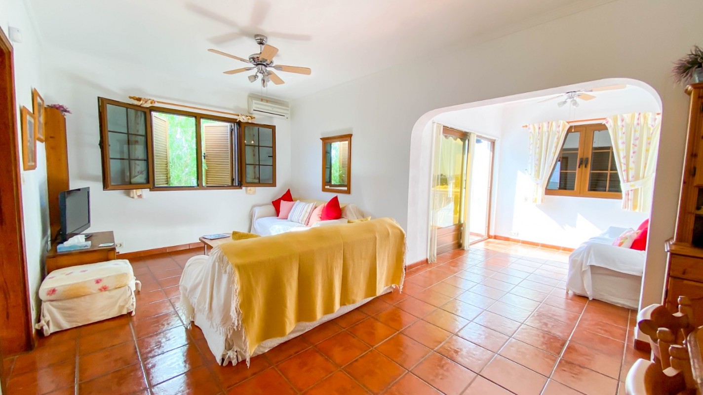 - Costa Teguise - Roper Properties