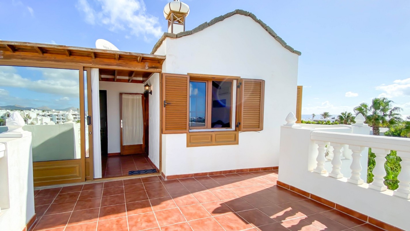 - Costa Teguise - Roper Properties