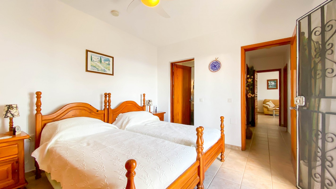 Oasis San Antonio - Puerto Del Carmen - Roper Properties