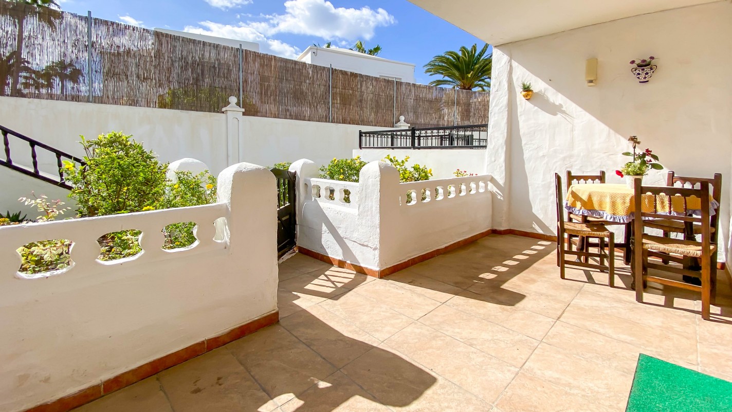 Los Caletones - Puerto Del Carmen - Roper Properties