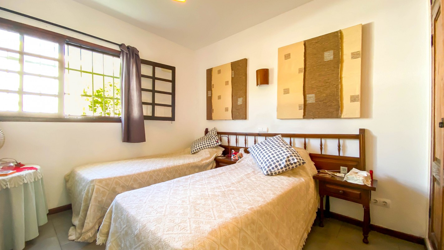 Los Caletones - Puerto Del Carmen - Roper Properties