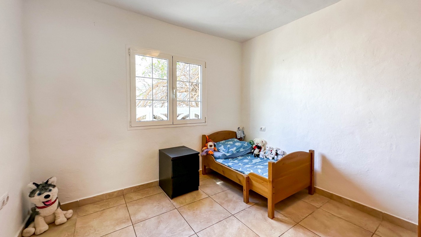 - Playa Honda - Roper Properties