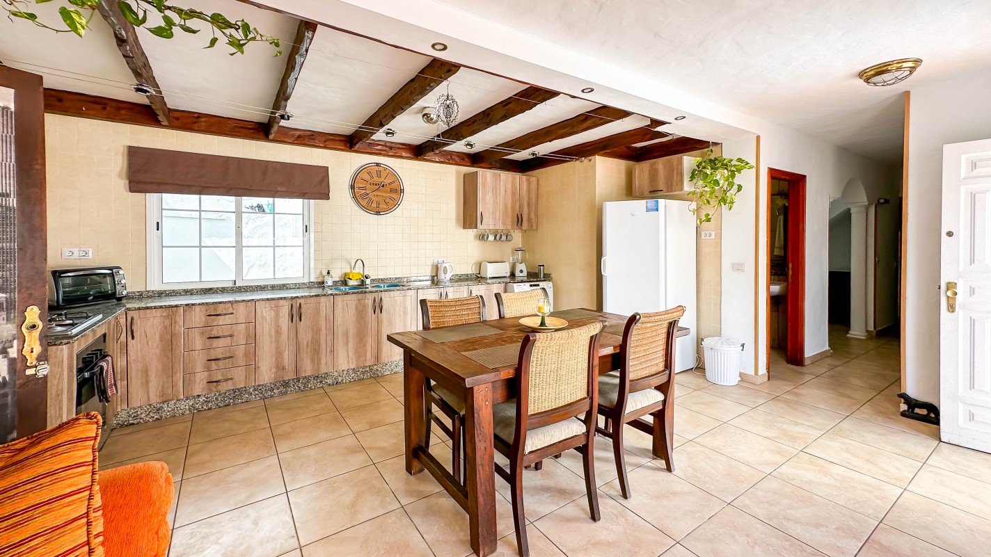 - Playa Honda - Roper Properties