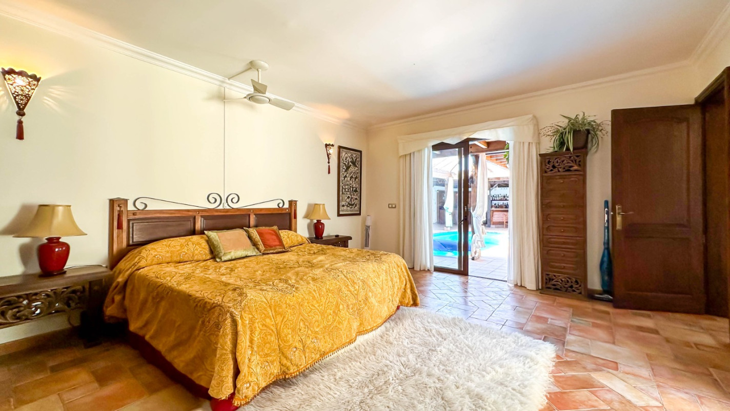 - Las Breñas - Roper Properties
