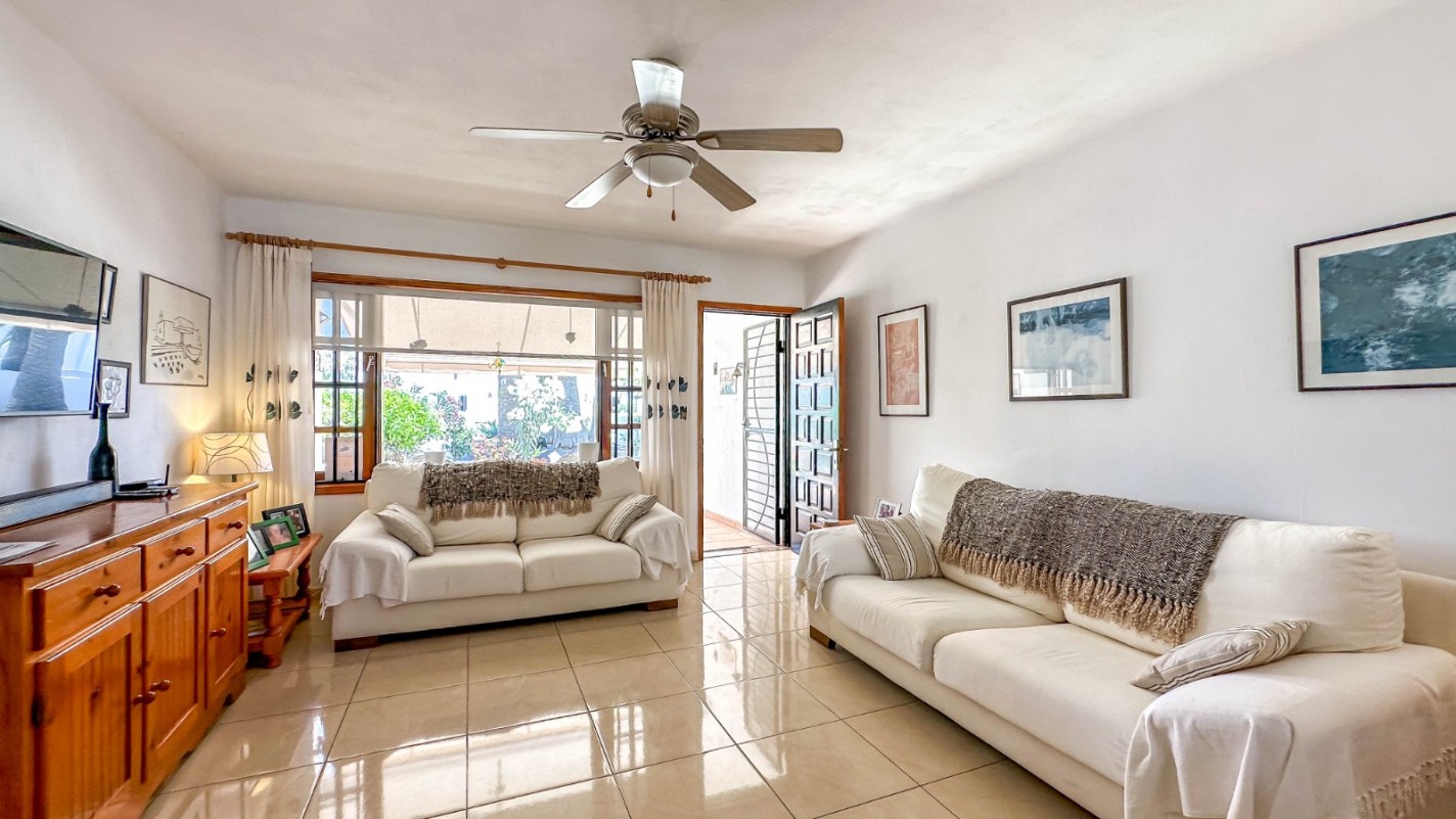 Oasis San Antonio - Puerto Del Carmen - Roper Properties