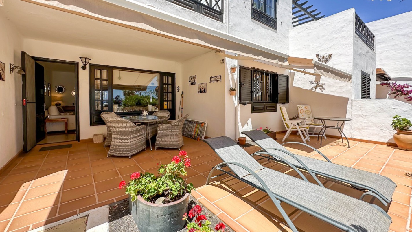 Oasis San Antonio - Puerto Del Carmen - Roper Properties