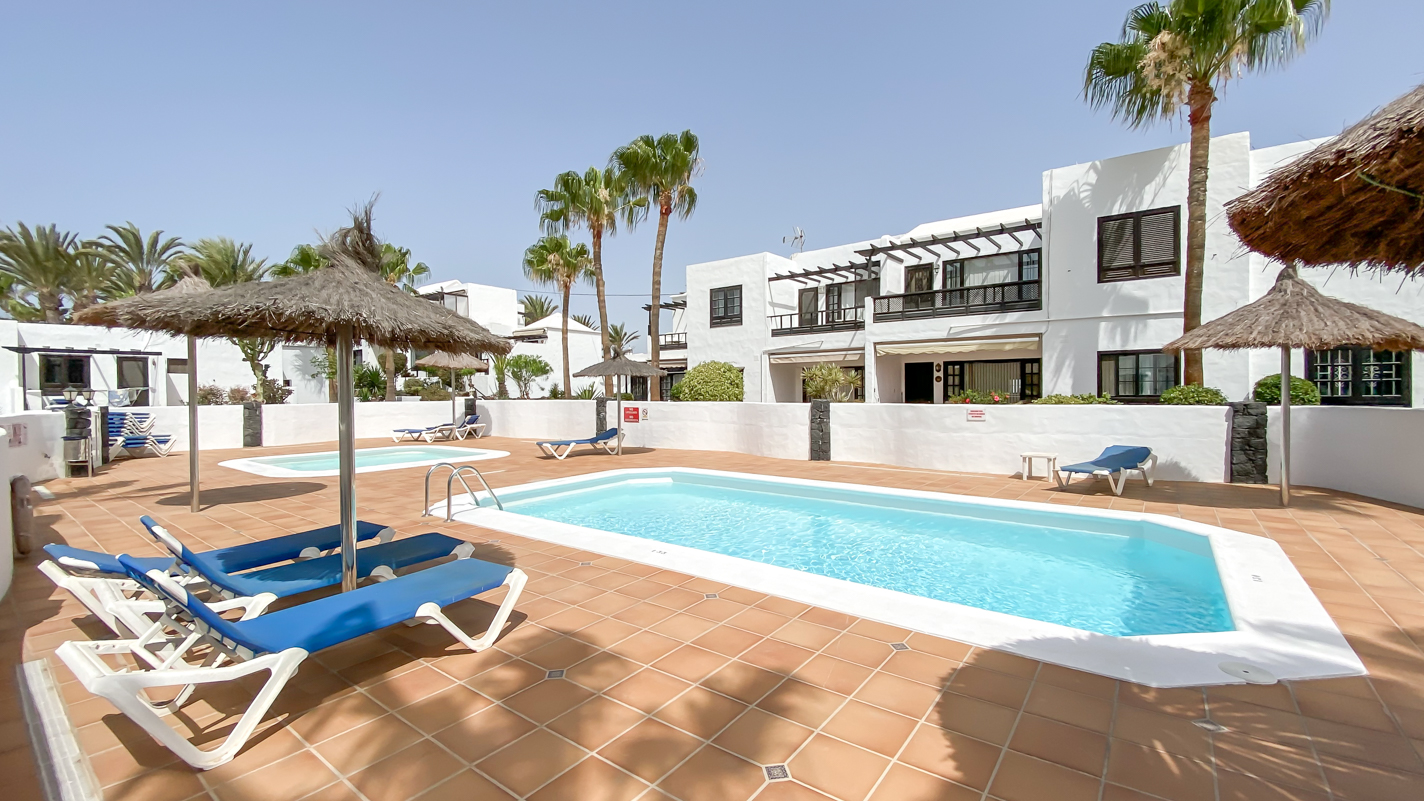 Oasis San Antonio - Puerto Del Carmen - Roper Properties