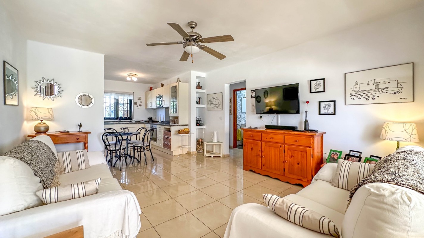 Oasis San Antonio - Puerto Del Carmen - Roper Properties