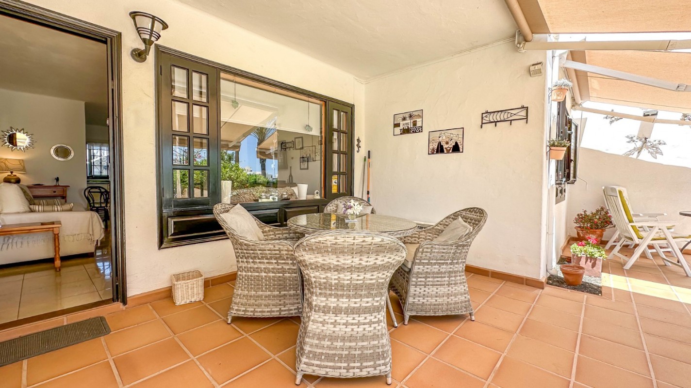 Oasis San Antonio - Puerto Del Carmen - Roper Properties