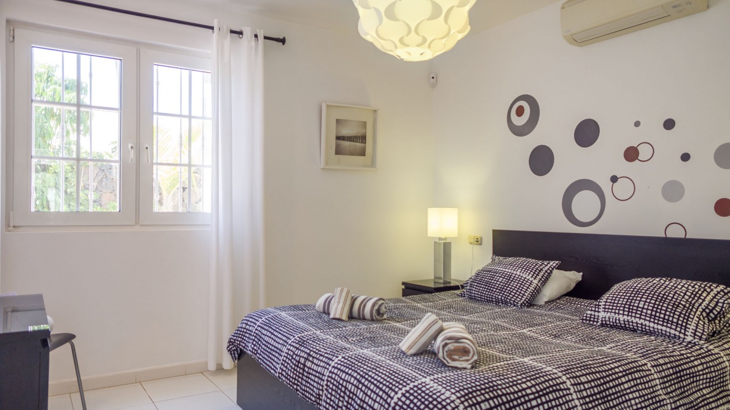- Puerto Del Carmen - Roper Properties