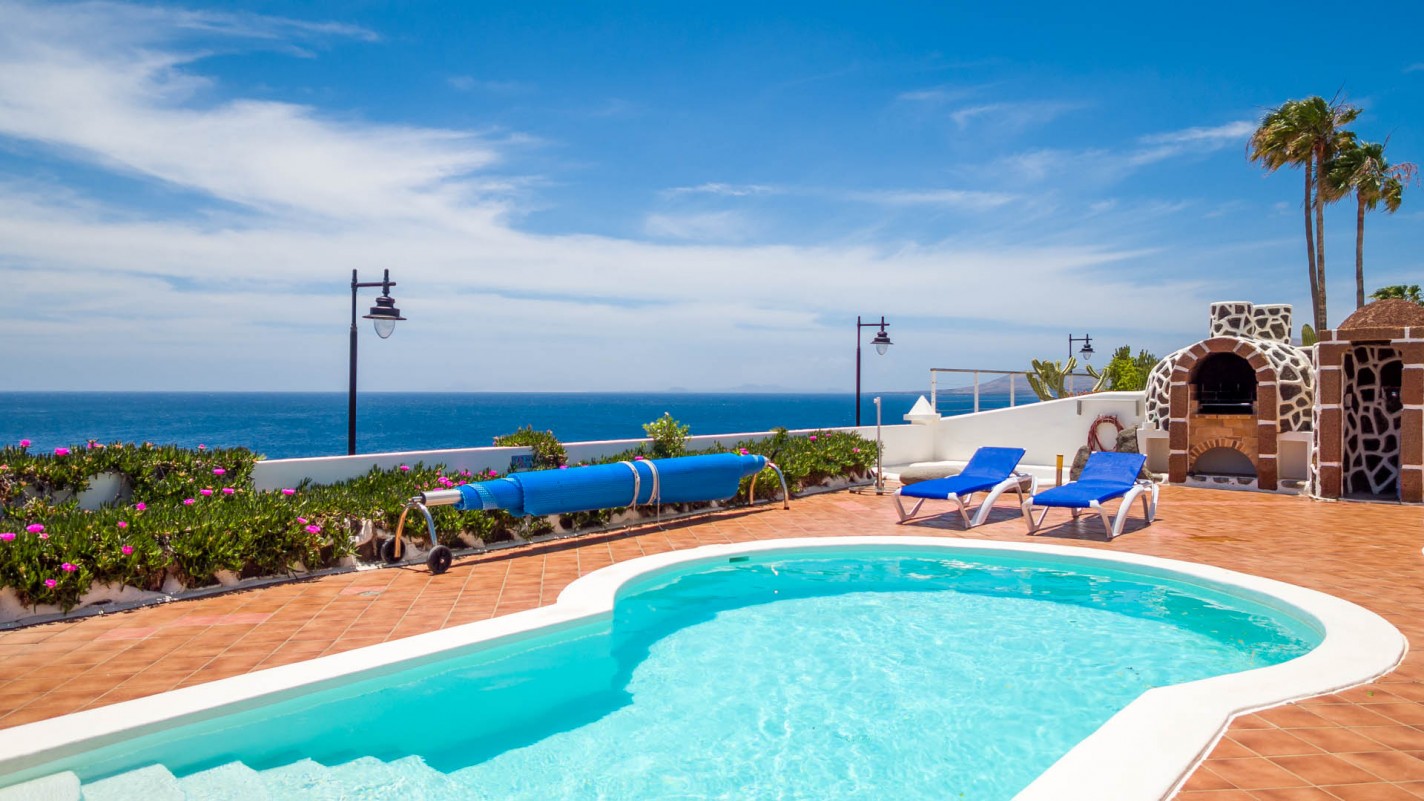 - Puerto Del Carmen - Roper Properties