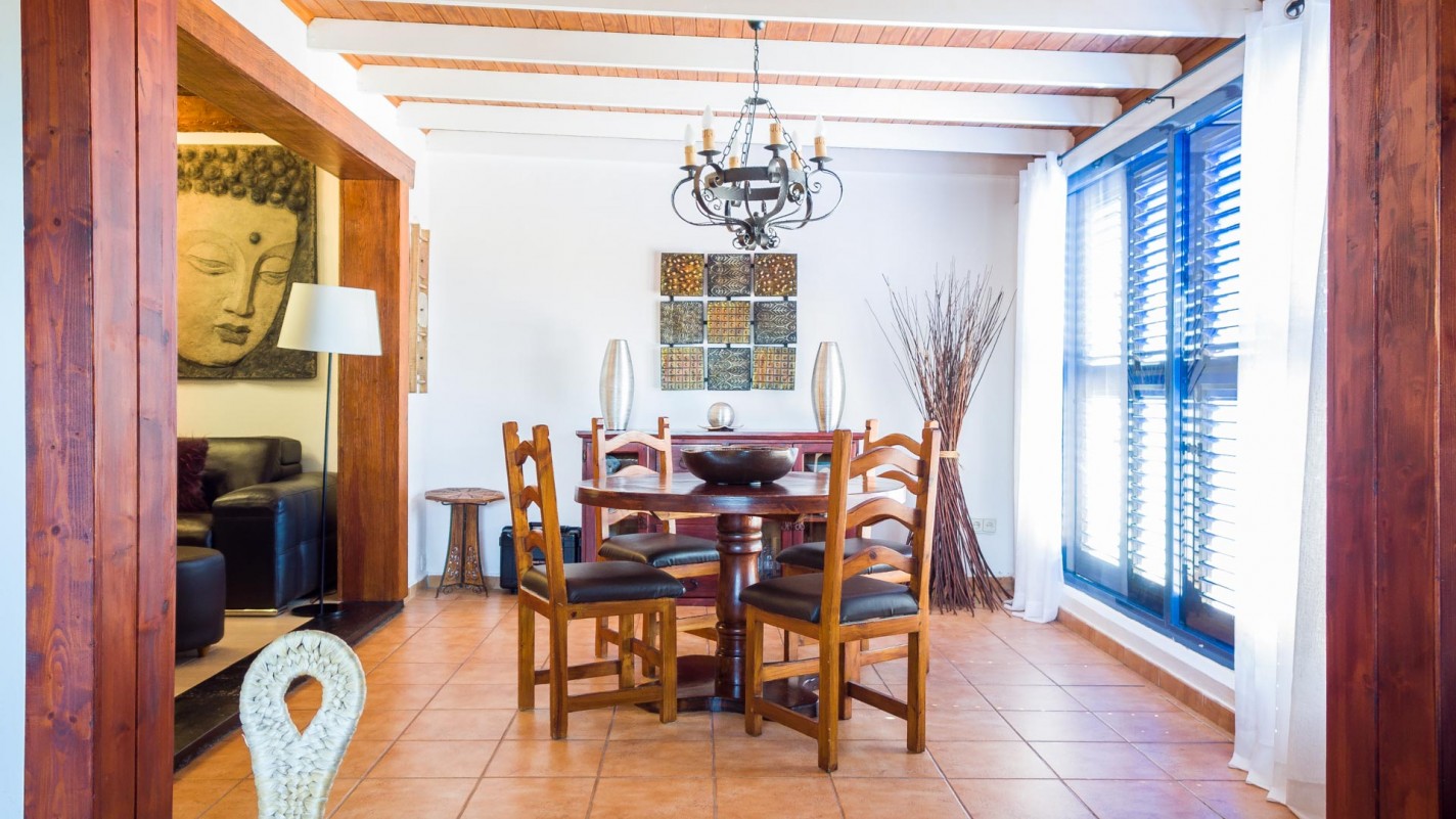 - Playa Blanca - Roper Properties