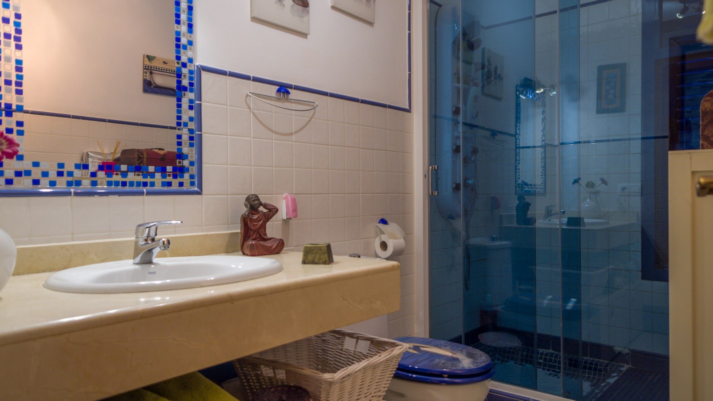 - Playa Blanca - Roper Properties